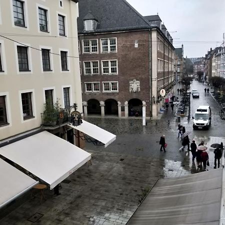 Avi Deluxe Altstadt Apart Dusseldorf Exterior photo